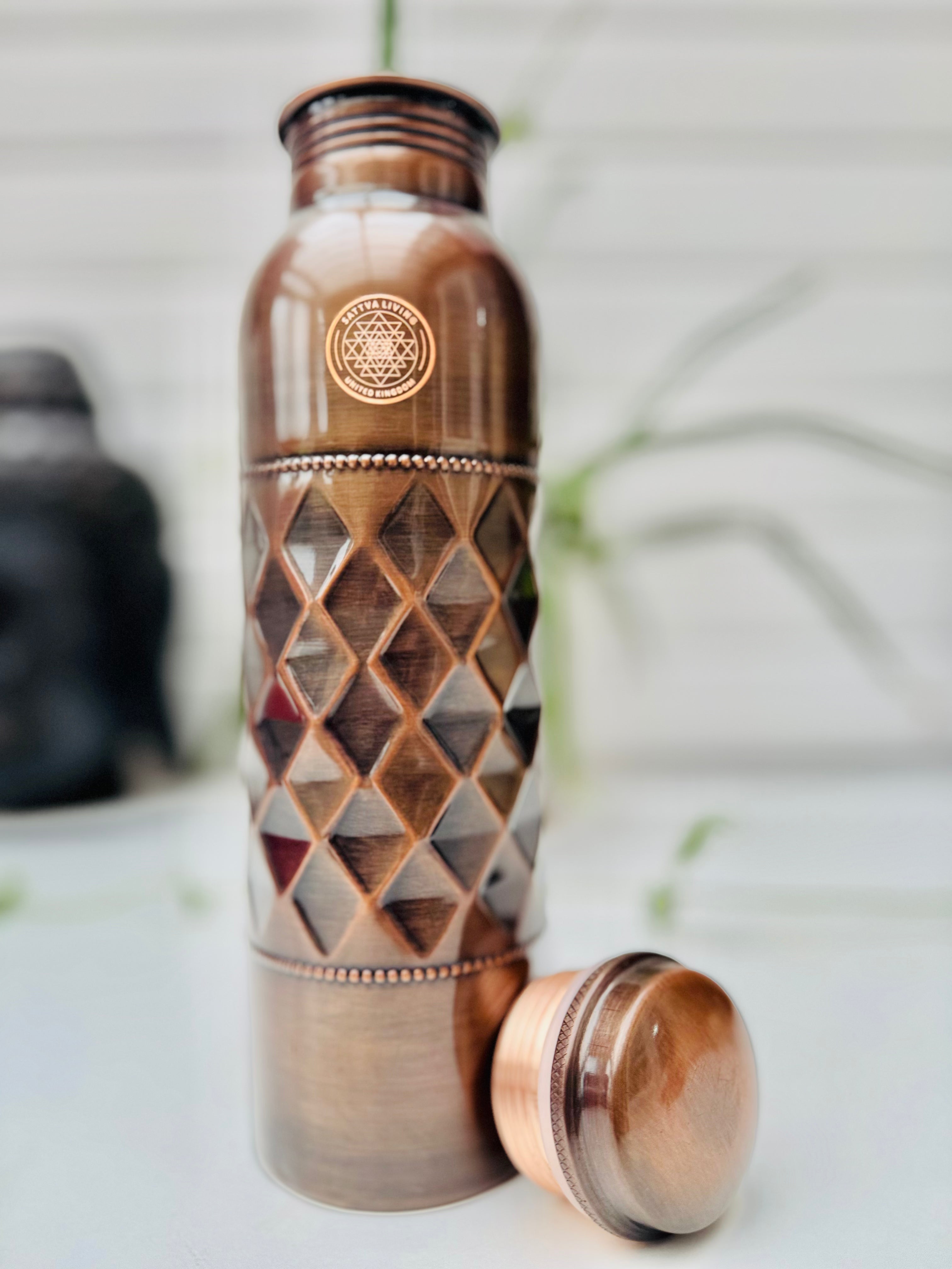 Pure Copper Antique Hammered Bottle-Equilibrium - 1000ml