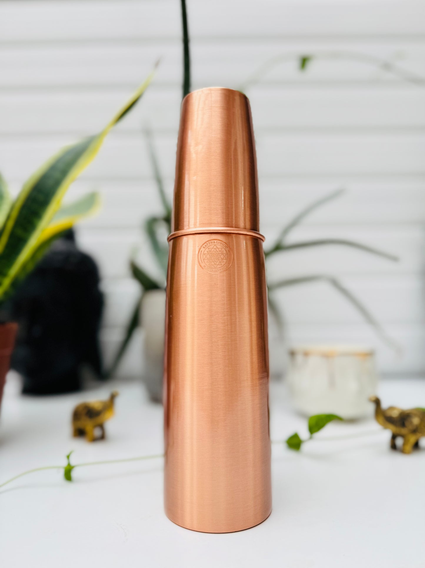 Copper Yoga Classic Bottle with Glass - 1000 ml