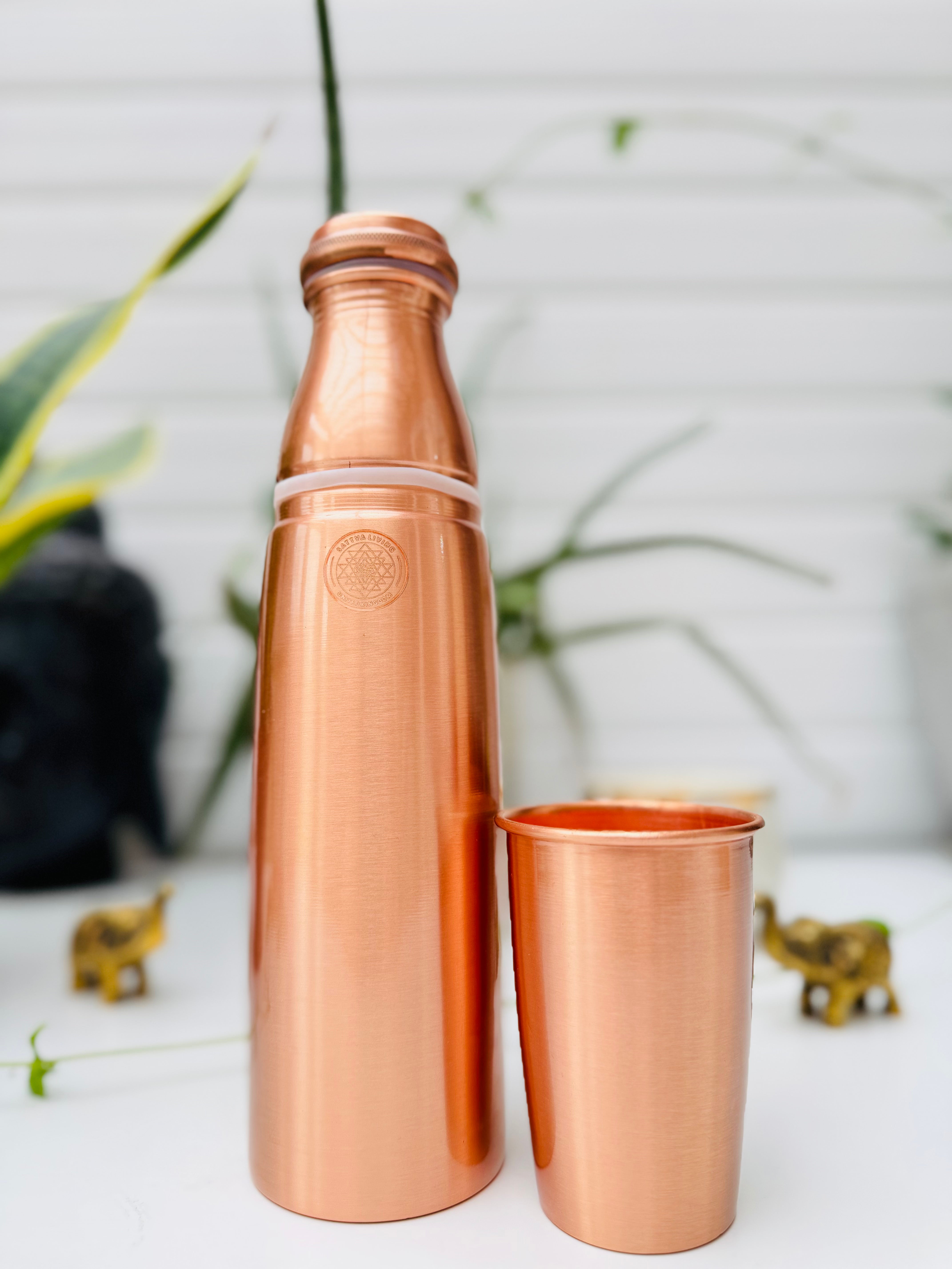 Copper Yoga Classic Bottle with Glass - 1000 ml